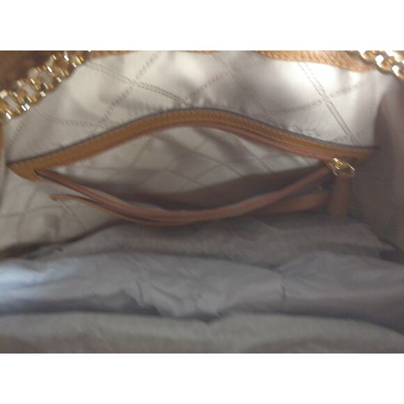 Michael Kors Alanis Large Pebbled Leather Bucket Bag Acorn New With Dust Bag - Picture 7 of 15